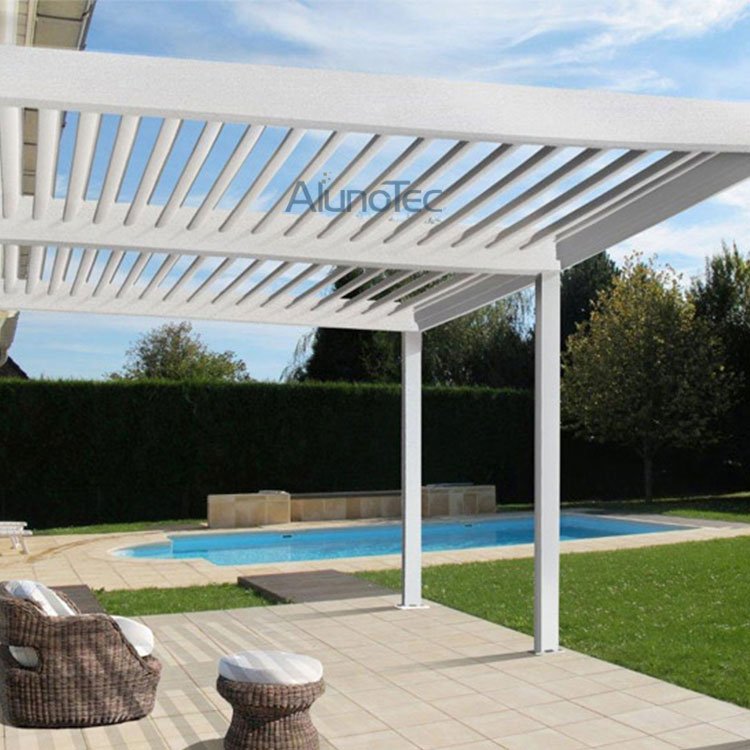 Pergola mit Lamellendach und Fernbedienung für den Außenbereich