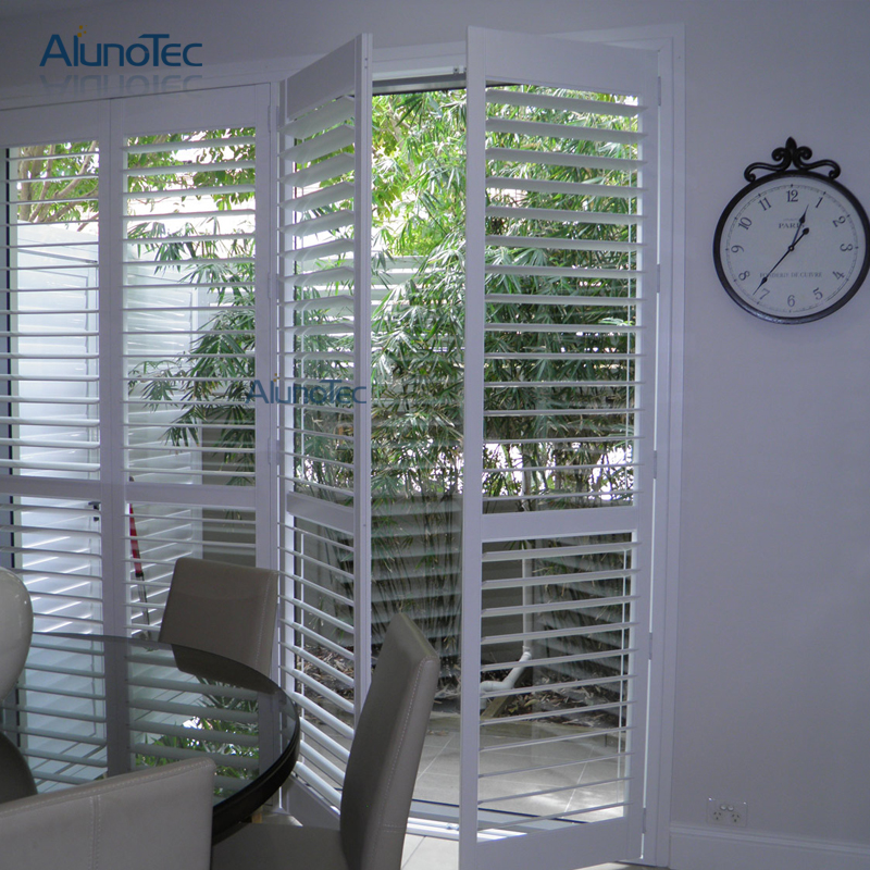 AlunoTec dekorative vertikale Aluminium-Flügel-Sonnenlamellen-Außenjalousien, Aluminium-Fensterläden für Gebäudefassaden