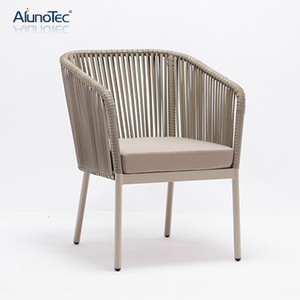 Wasserdichter PE-Rattan-Stuhl im modernen Design für Gartenmöbel-Sofa-Set im Freien 